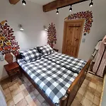 Villa 2 Malowana W Zalipiu